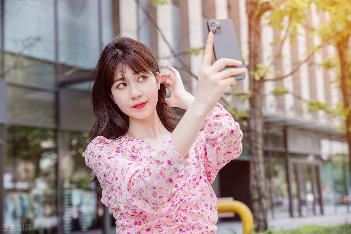 双鱼座女性格和哪个星座男最配,双鱼女最适合结婚的星座