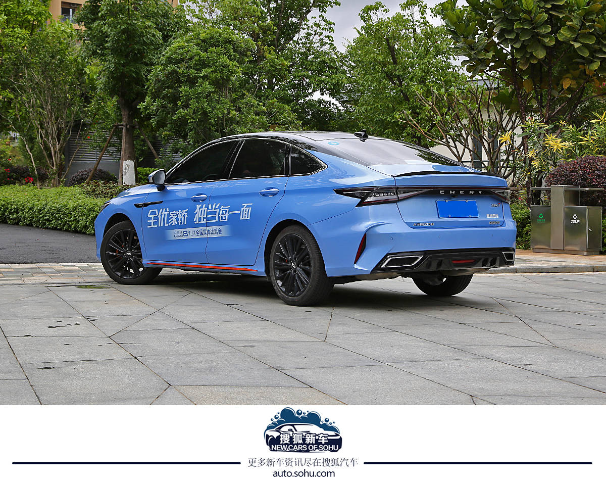 奇瑞艾瑞泽8对比长安uni-v,奇瑞艾瑞泽82.0t试驾