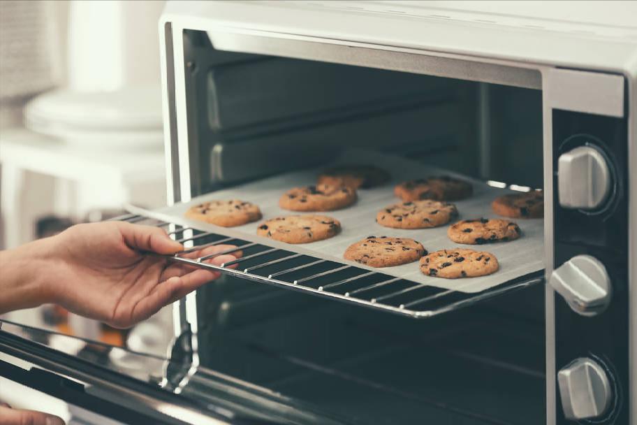 买空气炸锅好还是买微波炉比较好,空气炸锅原理和微波炉有什么区别