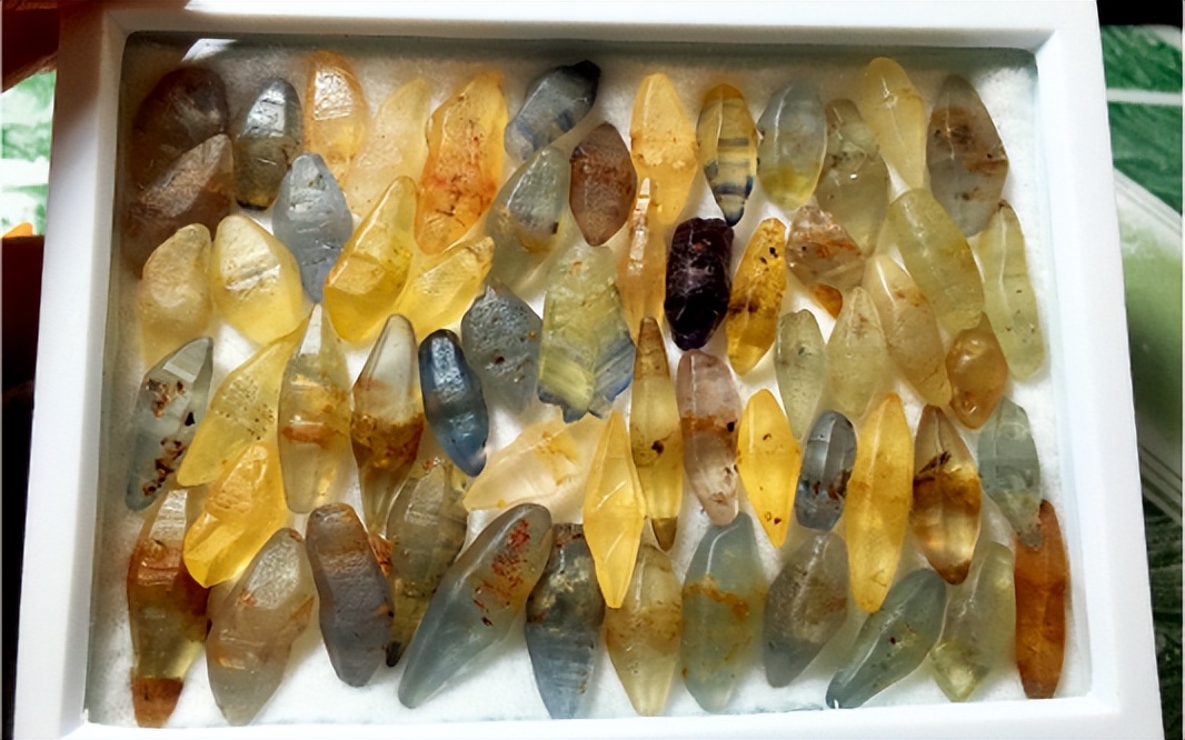 斯里兰卡国家的宝石分布在哪里,斯里兰卡产宝石价格