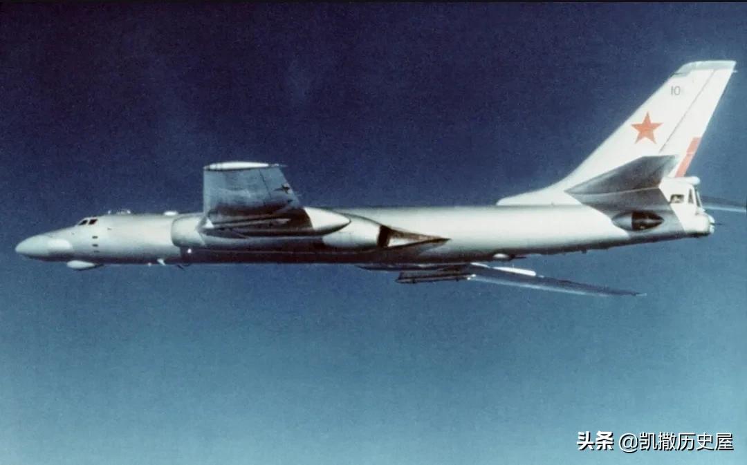 女子从4400米高空坠落奇迹生还,万米高空坠落的唯一幸存者