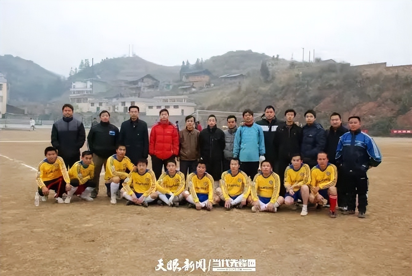 村ba和村超哪个更火爆,村超和村ba背后的意义