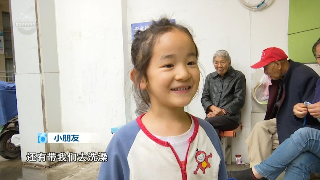 鲜花蛋糕香槟玫瑰,鲜花蛋糕感恩有你