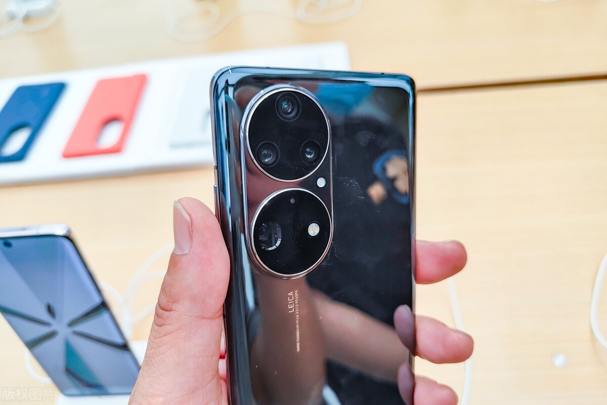 小米13Ultra上面的镜头商徕卡到底有多牛，深得多家手机厂商喜欢