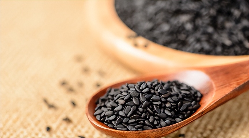 老年人补钙和防骨质疏松应吃什么,天冷多吃高钙类食物