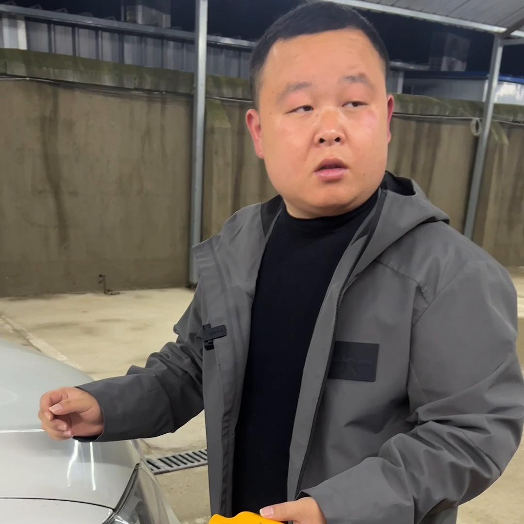 买个二手车开了一年没有任何问题,买个二手车开一年再卖出去