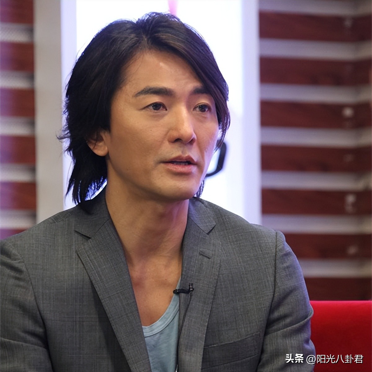 12位港星豪宅,定居内地的10位过气港星