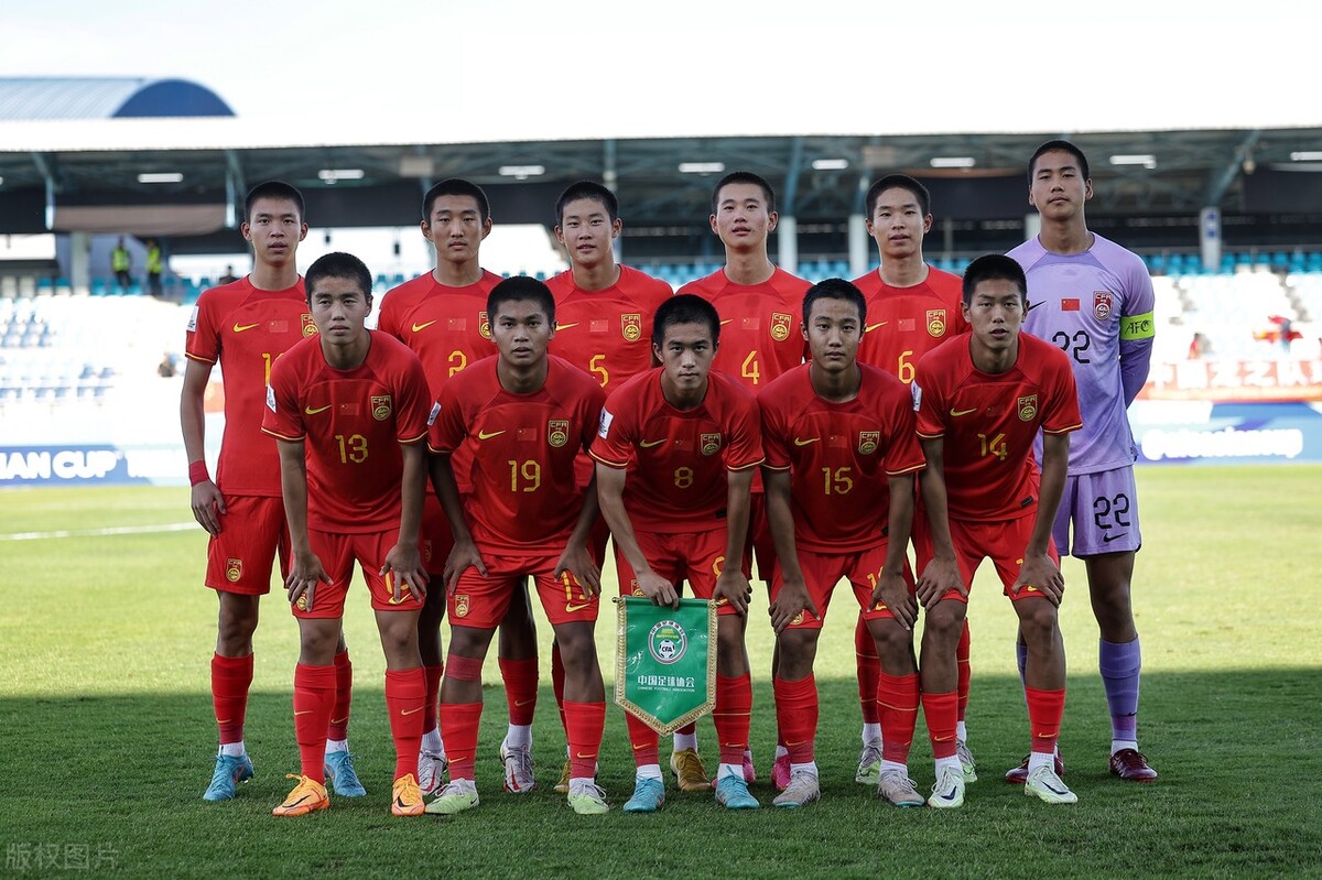 中国男足40强前四场比赛结果,中国男足0-1负于韩国