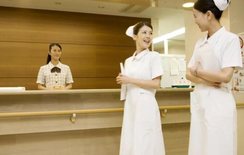 2022年日本护士年薪一般多少,日本护士工资一月多少人民币