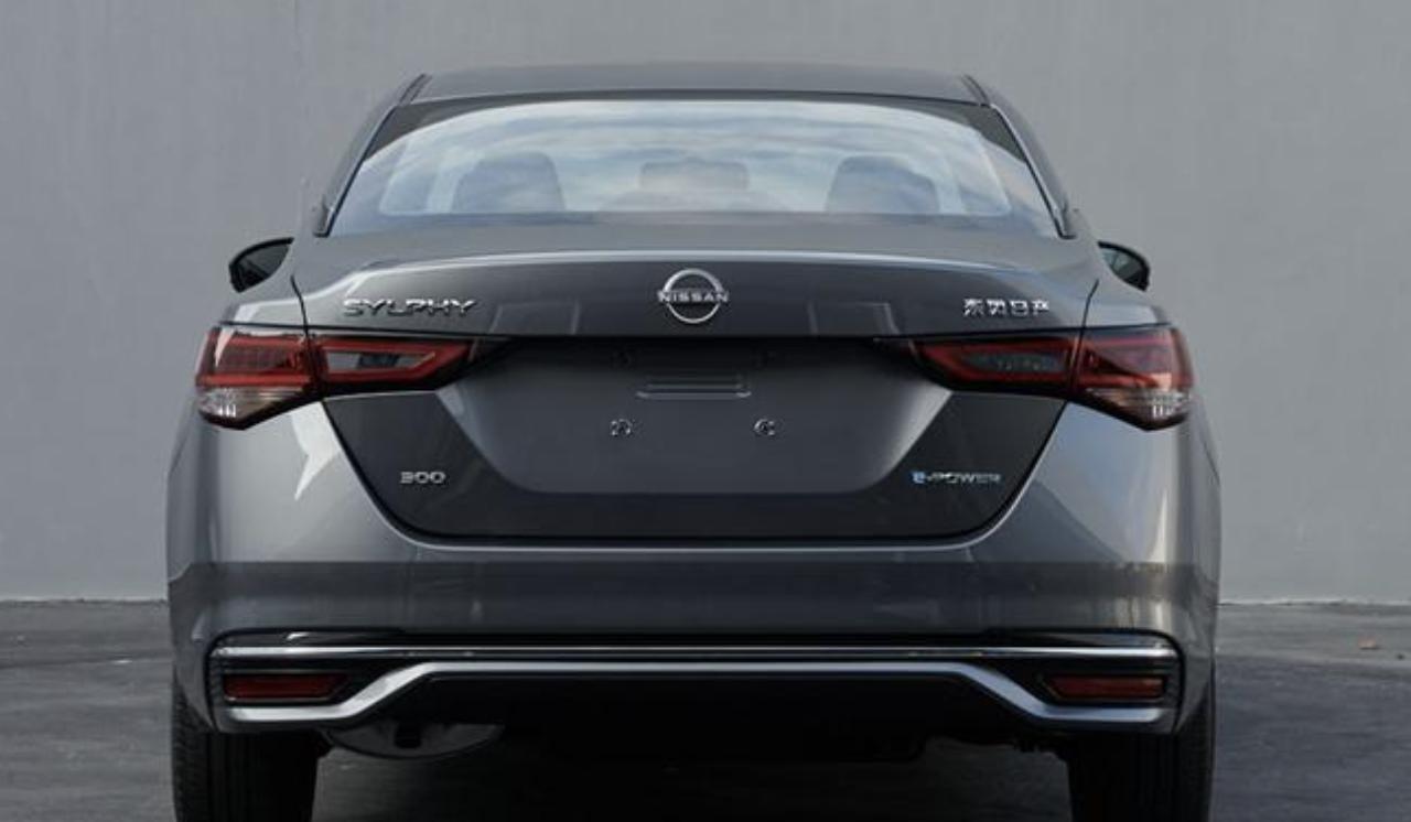 中期改款轩逸,改款轩逸2020款