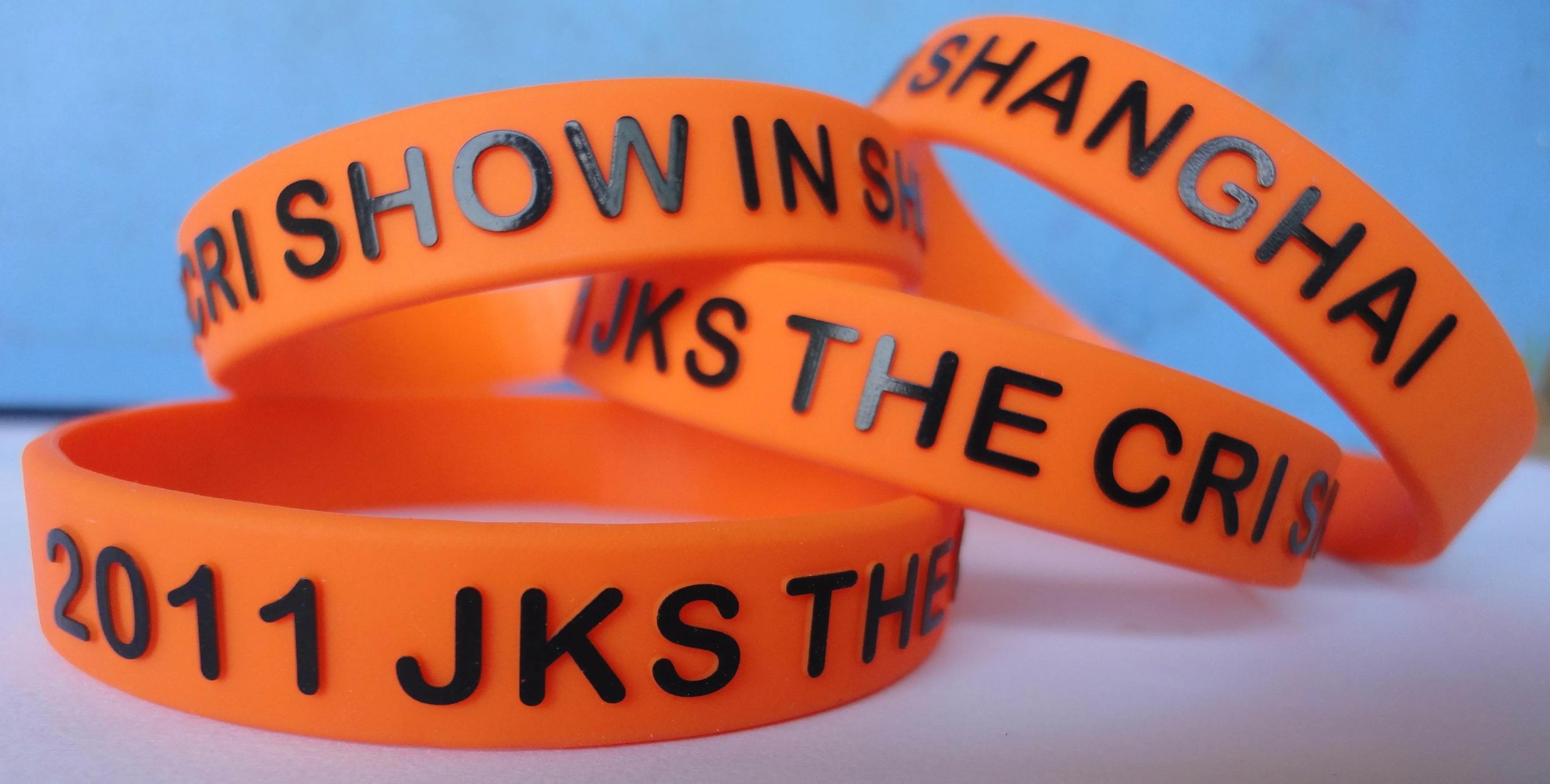 硅胶产品上怎么打logo,硅胶标志logo怎么印上去的