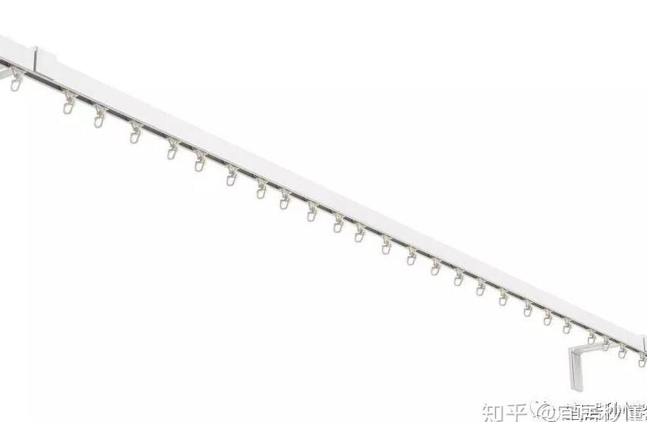 这4种窗帘既实用又美观你家有吗,窗帘是家居装饰不可或缺的一部分