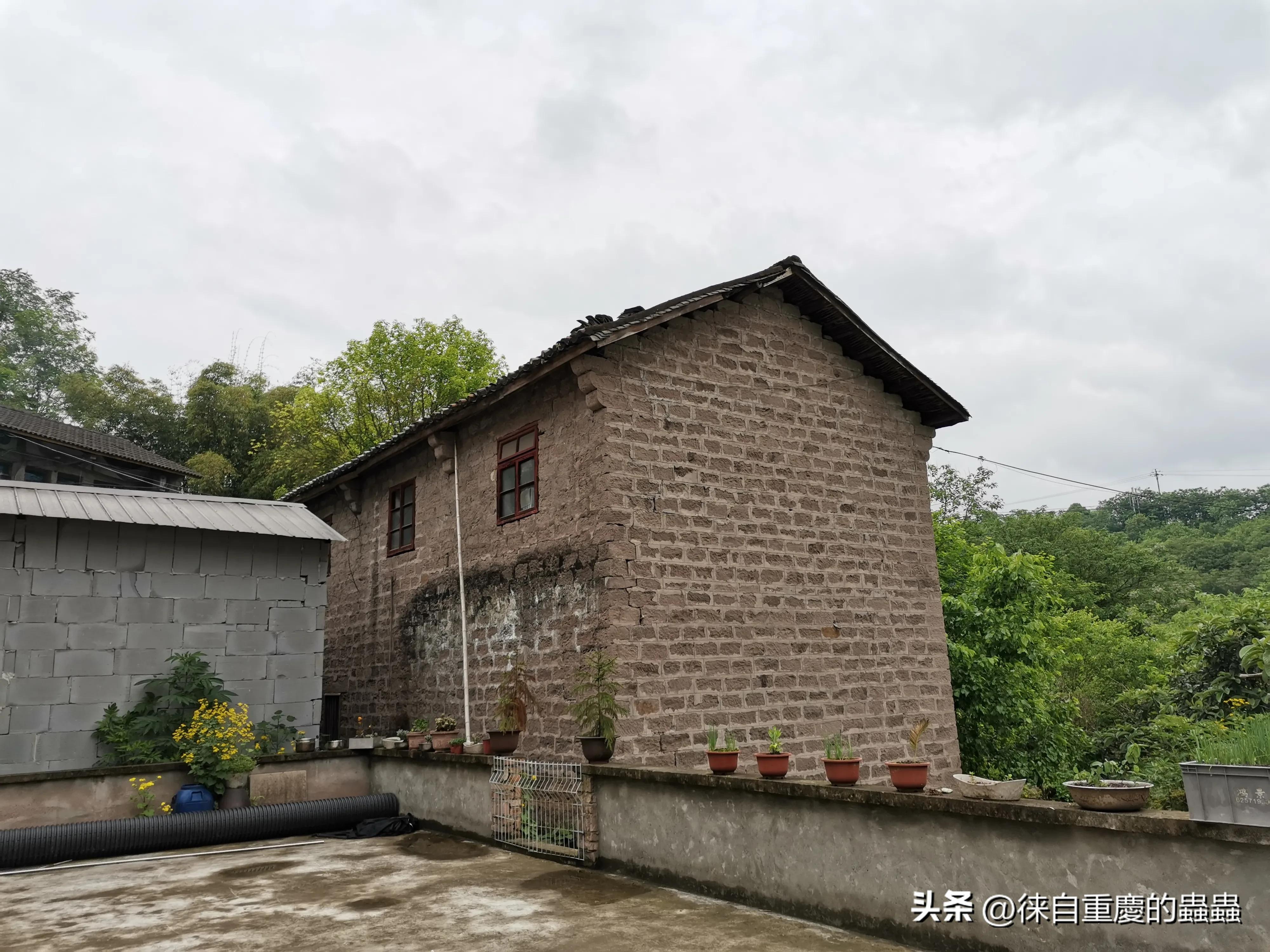 到乡下租房生活好吗,在农村租房过日子