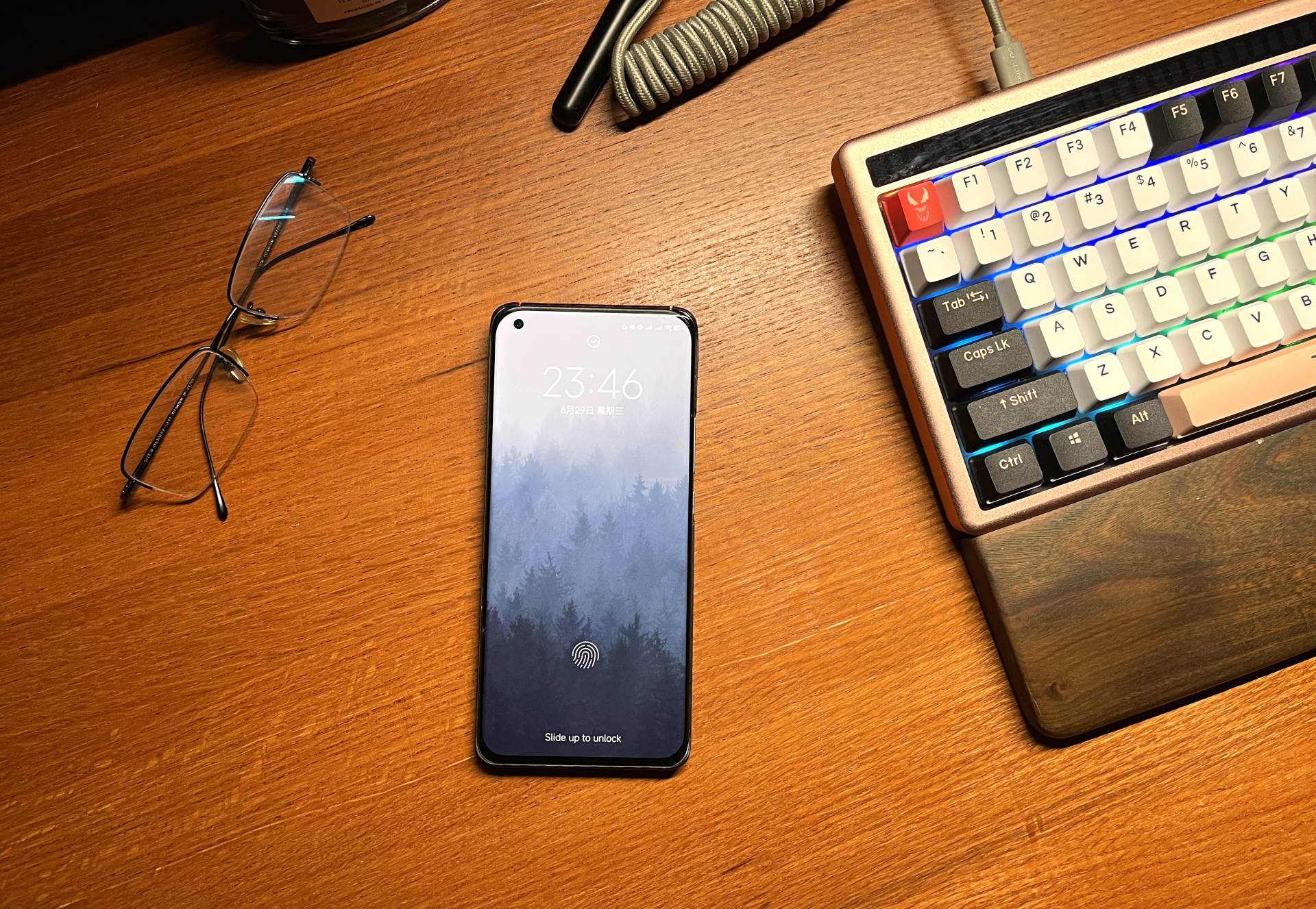 上海年入100万中年大叔,年入十万的中年男人