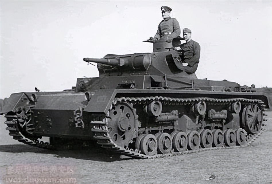 日耳曼步兵战车,德国日耳曼铁骑