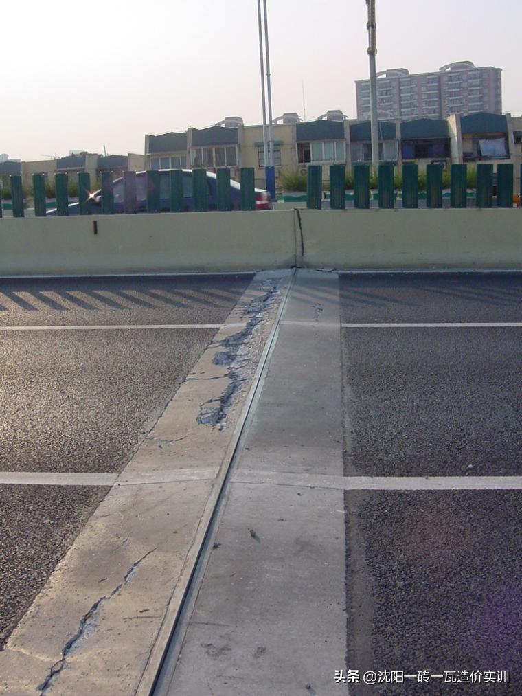 桥梁伸缩缝安装顺序,桥梁伸缩缝安装视频