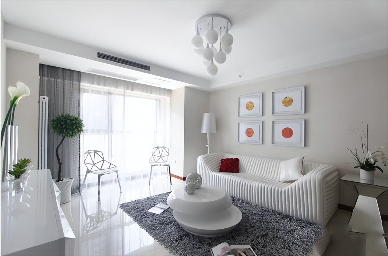 中央空调普通空调哪个费电,家用中央空调电费大概一天多少钱