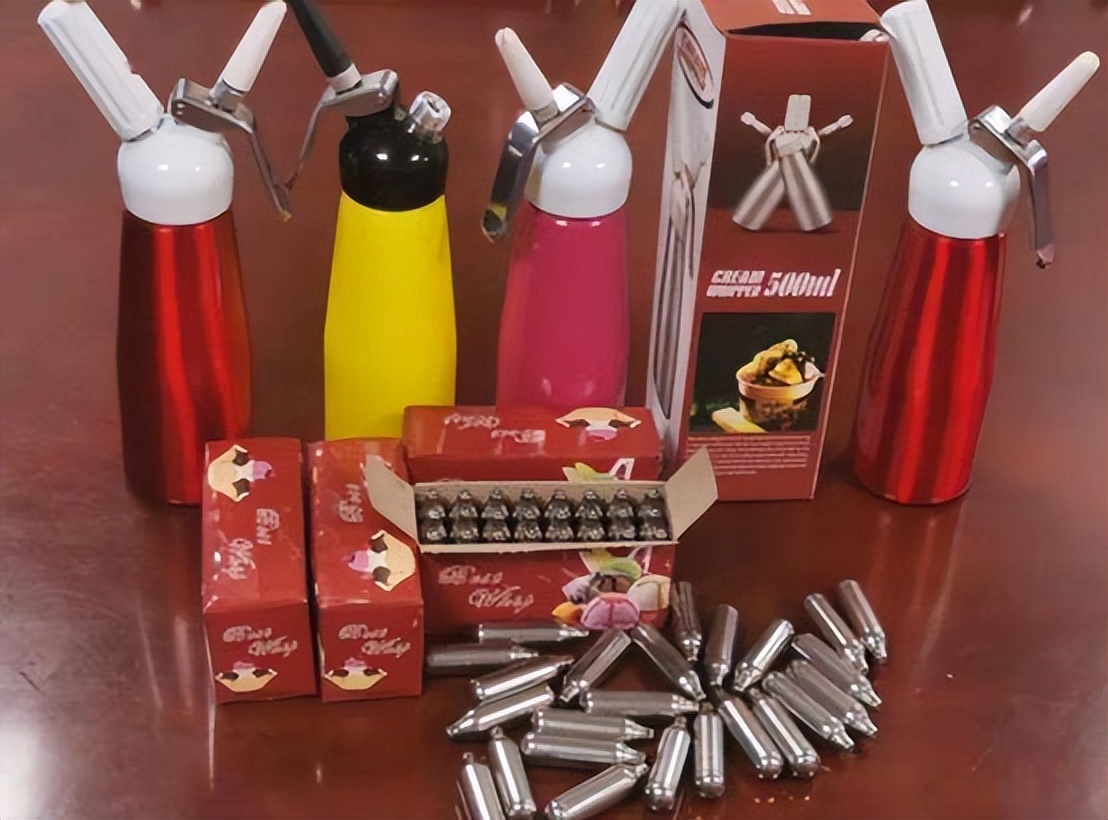 笑气上瘾危害案例,笑气毒品危害