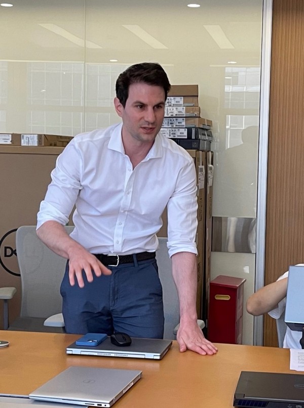 戴尔灵越游匣笔记本怎么样,戴尔灵越游匣21款快速上手