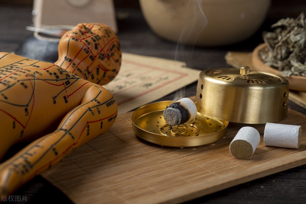 腰椎间盘突出中医治疗费用多少钱,成都中医治疗腰椎间盘突出哪里好