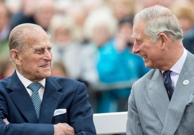 查尔斯怀念菲利普亲王,英国国王查尔斯悼念父亲