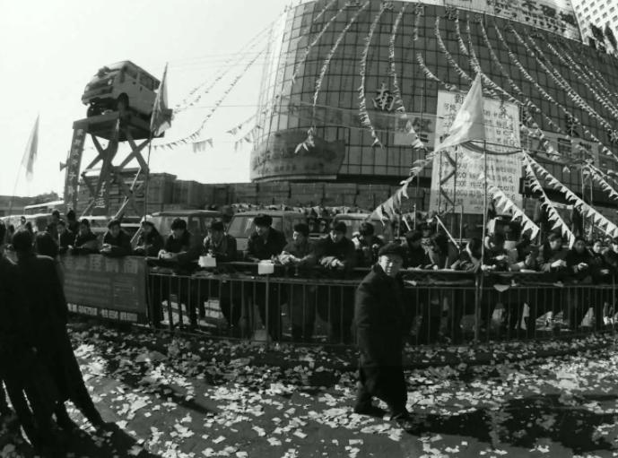 2元彩票中奖最多中多少,2元彩票中奖概率多少