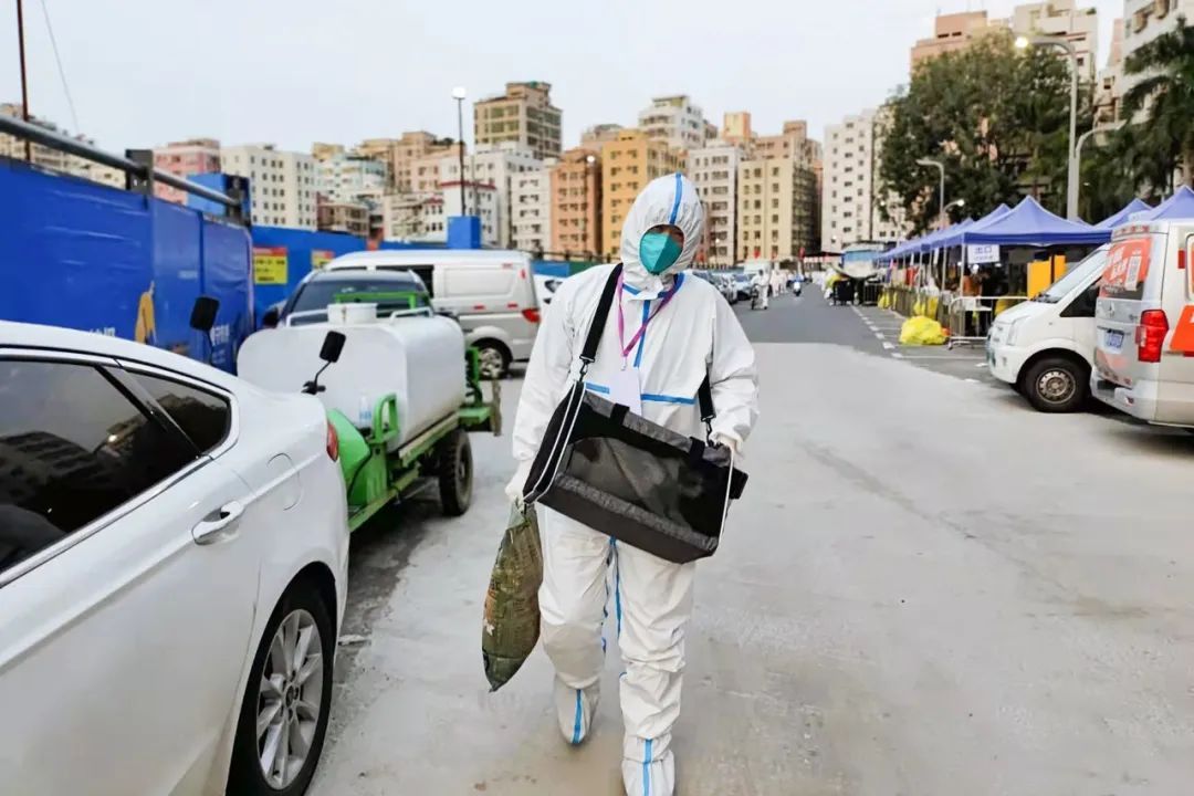 全国首个宠物方舱媒体评论,全国首个宠物方舱建成