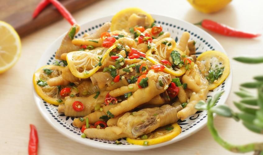 美味新鲜柠檬鸡爪,美味的酸辣鸡爪