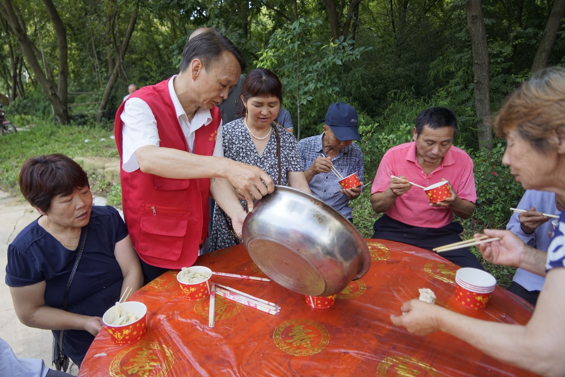 文艺轻骑兵信阳||青山苍苍土门粽香