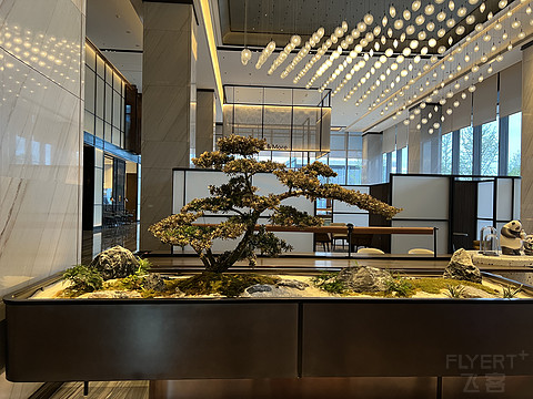 窗含西岭千秋雪成都环球中心雪山,窗含西岭千秋雪魅力成都