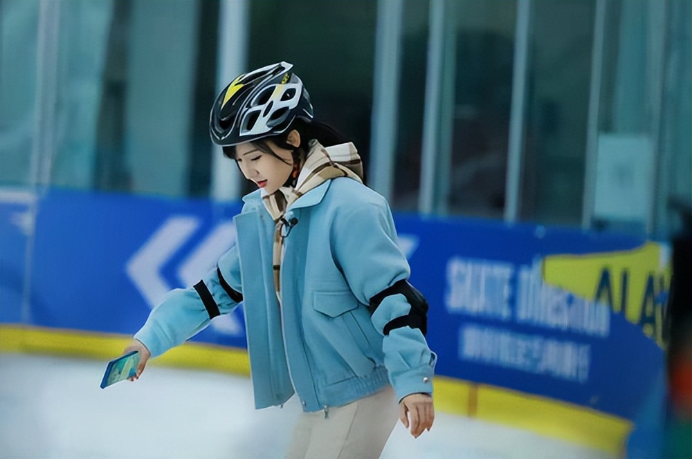 新华社记者许丹睿简介,新华社主播许丹睿