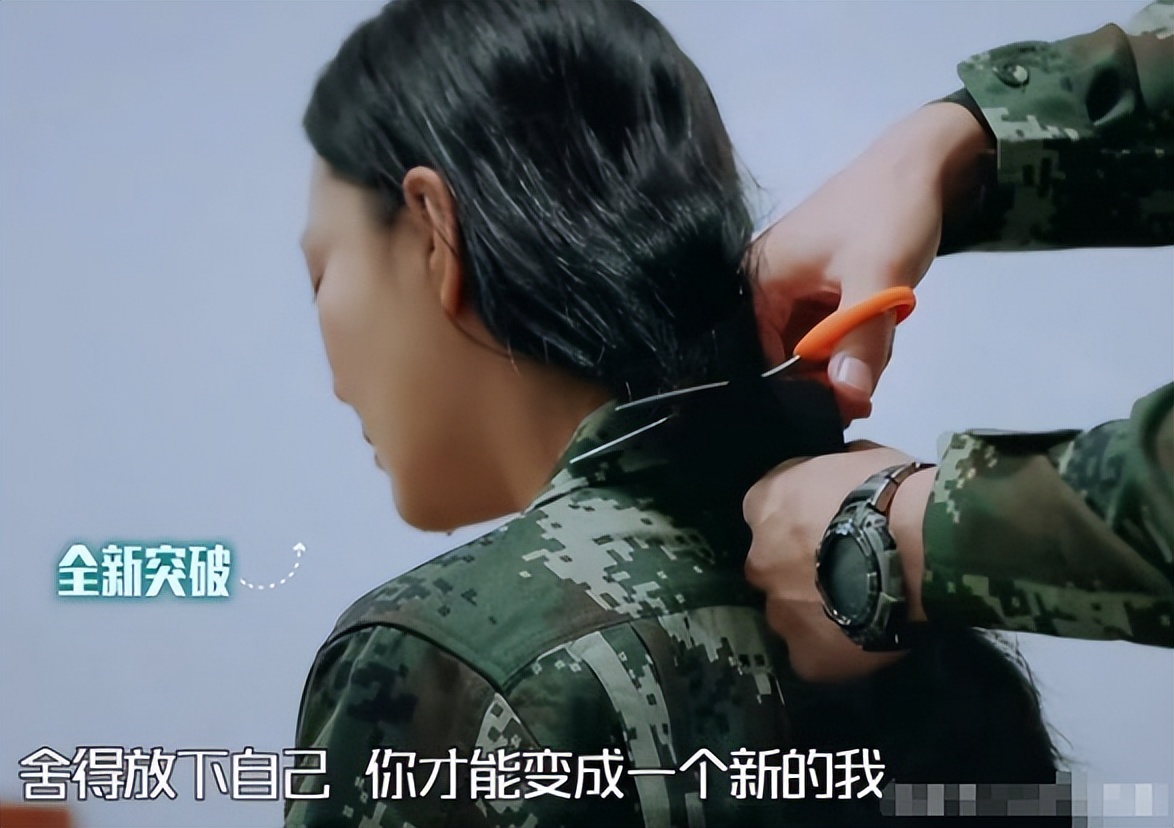 当你的秀发拂过我的钢枪何旭,当你的秀发拂过我的钢枪谁作曲