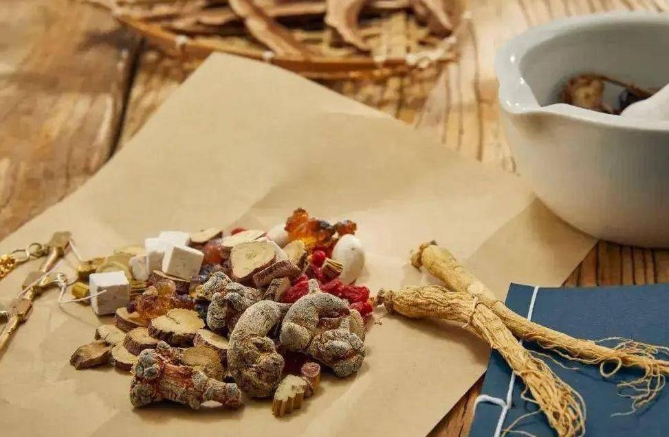 围绝经期综合征中医辨证心肾不交,绝经期肾阴阳两虚中医辨证