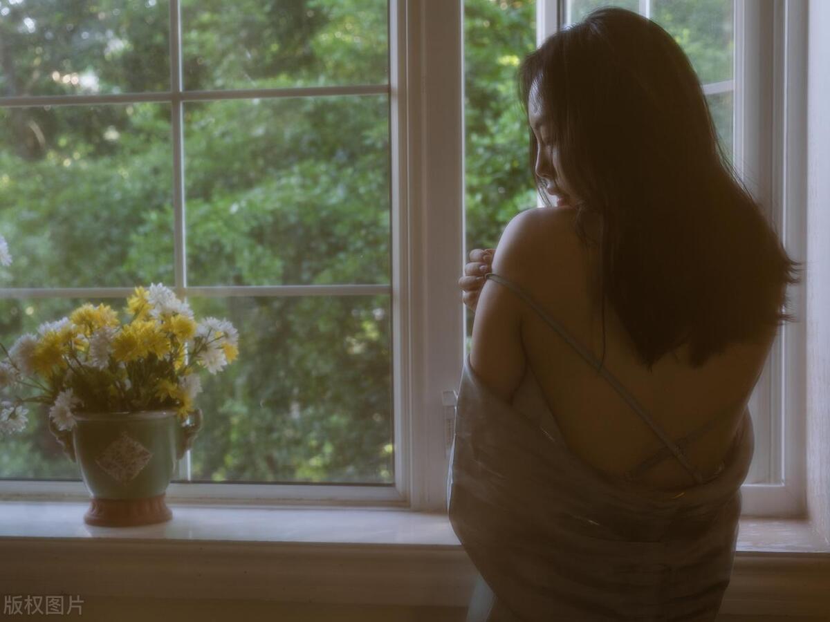 在夜场两年赚了几百万,混迹夜场5年