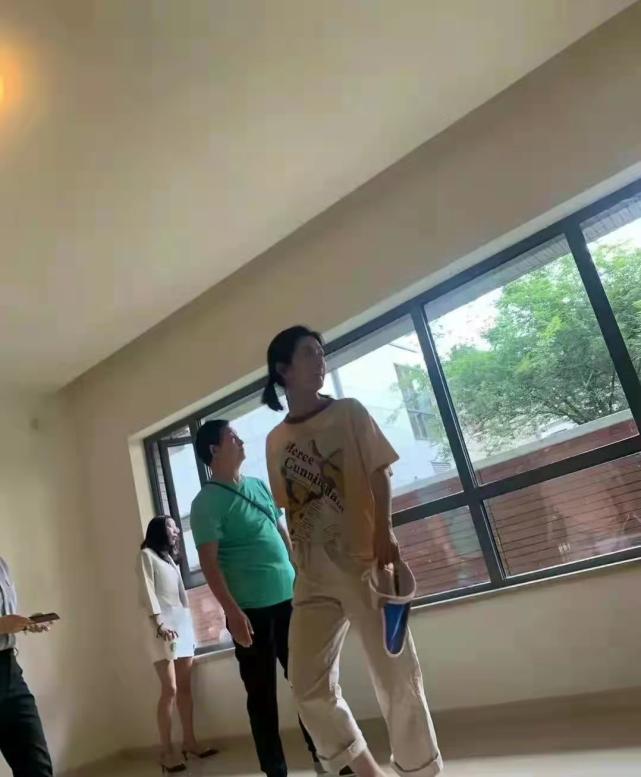 谢娜张杰在上海买房了吗,谢娜张杰买房视频