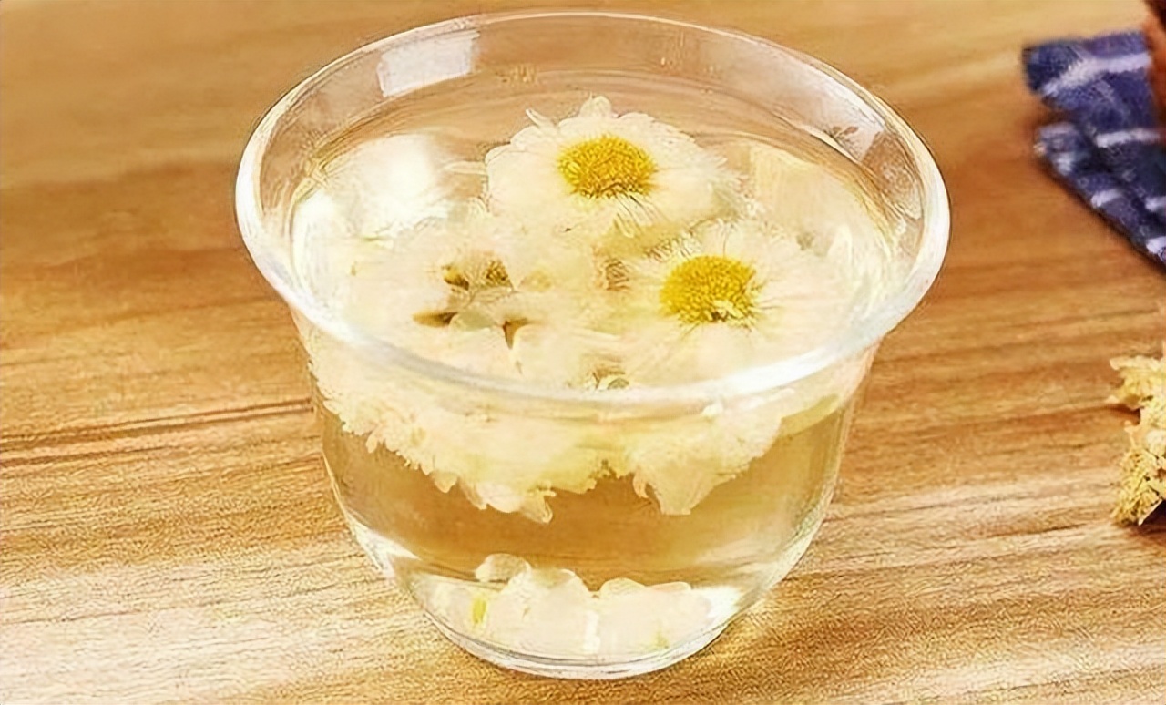 女人气色不好每日喝一杯养生茶,黄脸婆养颜茶