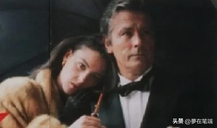 阿兰德龙和莫妮卡贝鲁奇广告,阿兰德龙和莫妮卡贝鲁奇什么关系