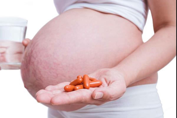 怀孕期间吃哪四种食物对胎儿好,怀孕期间吃什么对胎儿有营养