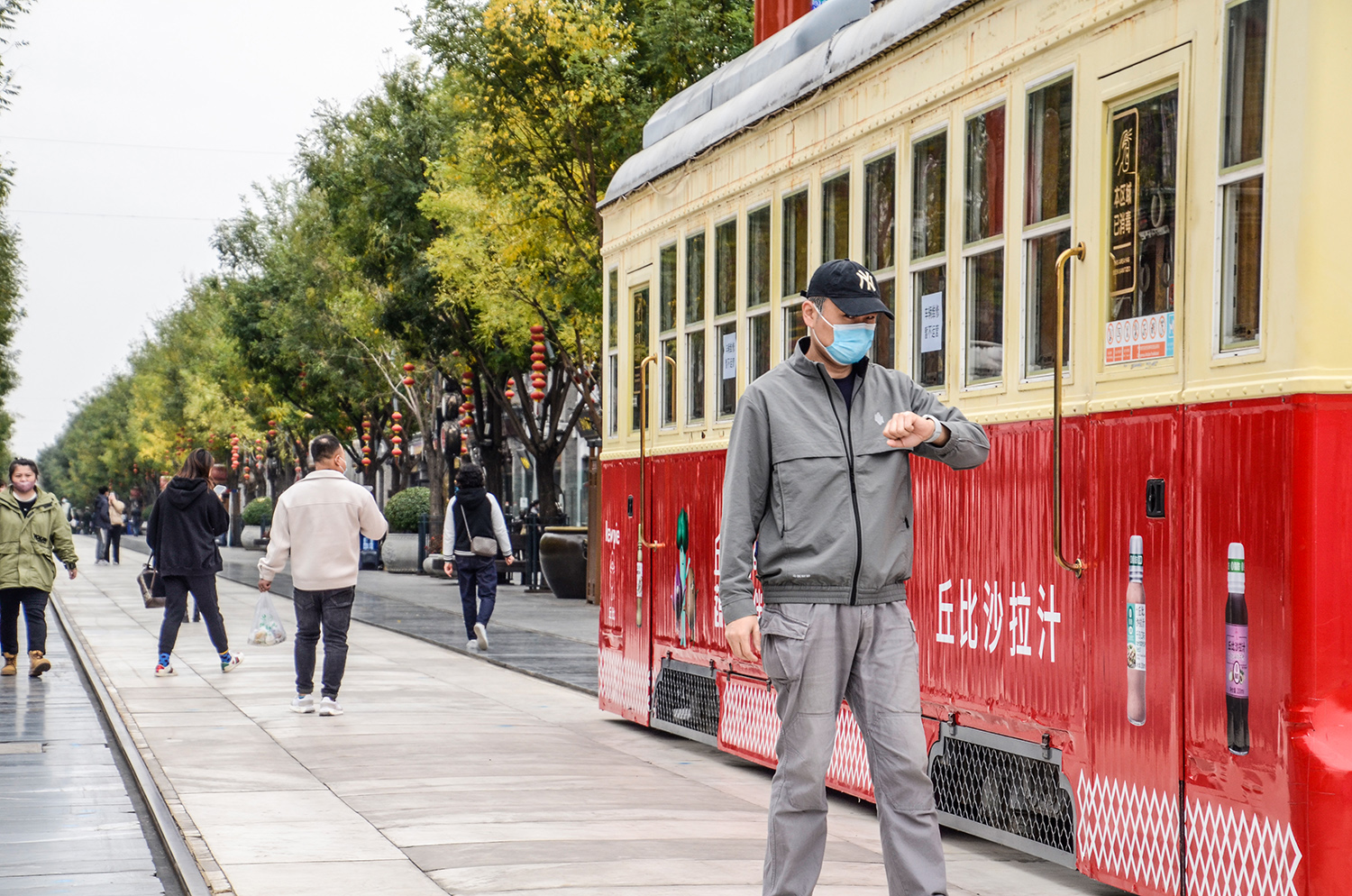 冷风、湿热、油污、真菌统统被吸走：单导黑洞夹克