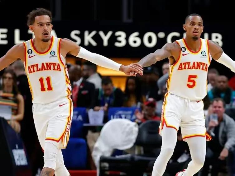 特雷杨带队杀入东决,特雷杨本赛季十佳球