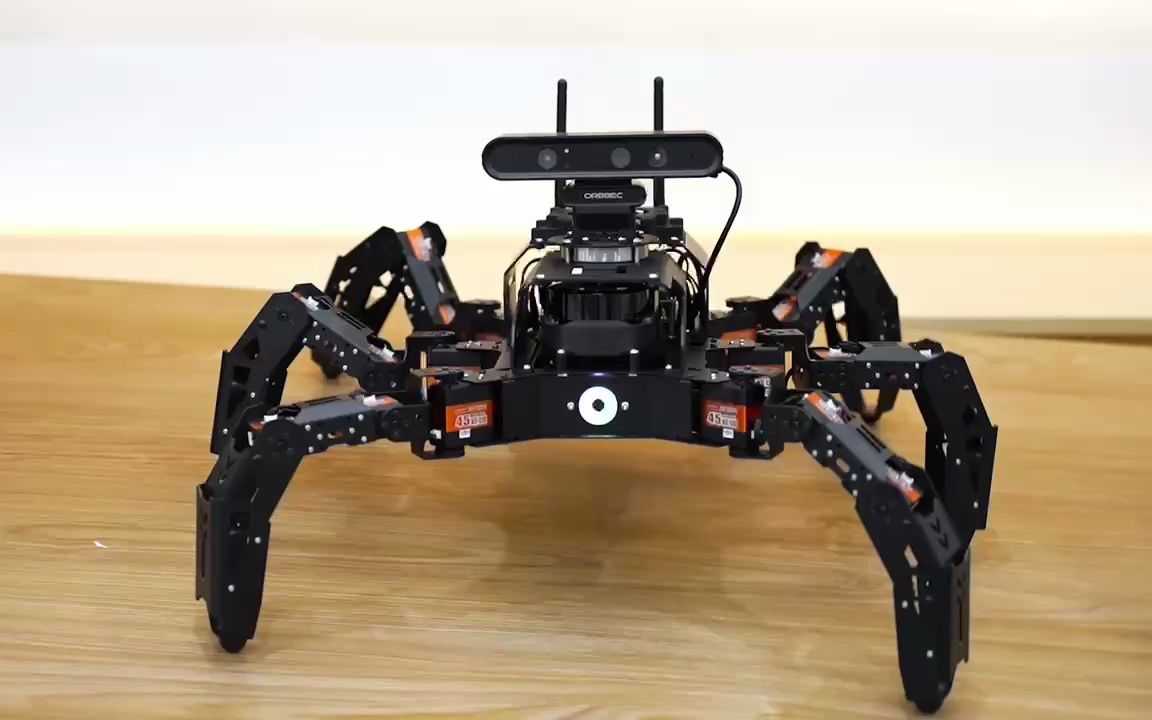 目前最先进行走的机器人,新型爬楼梯机器人