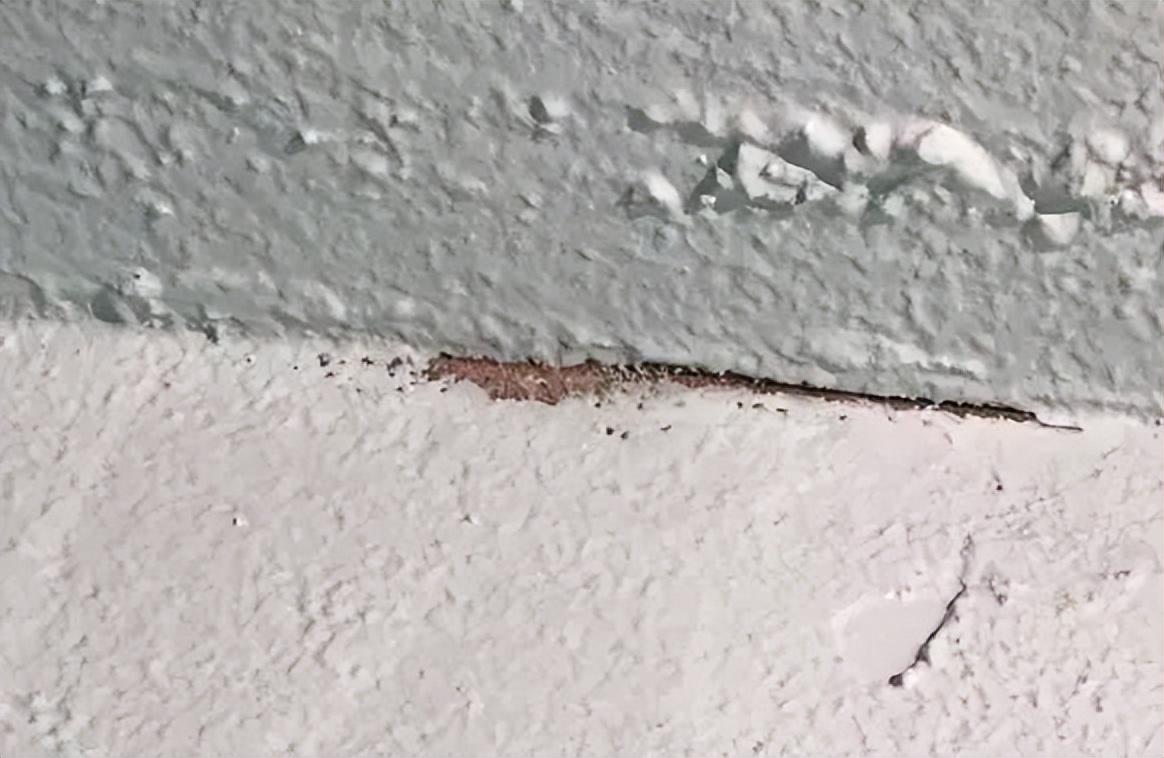 防水起粉怎么解决,做好的防水出现细小裂缝