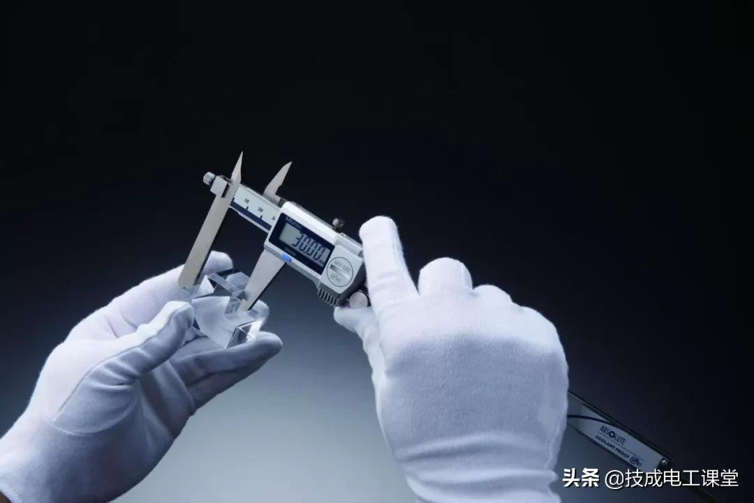 卡尺用0.8还是2.0,卡尺怎么用视频教程