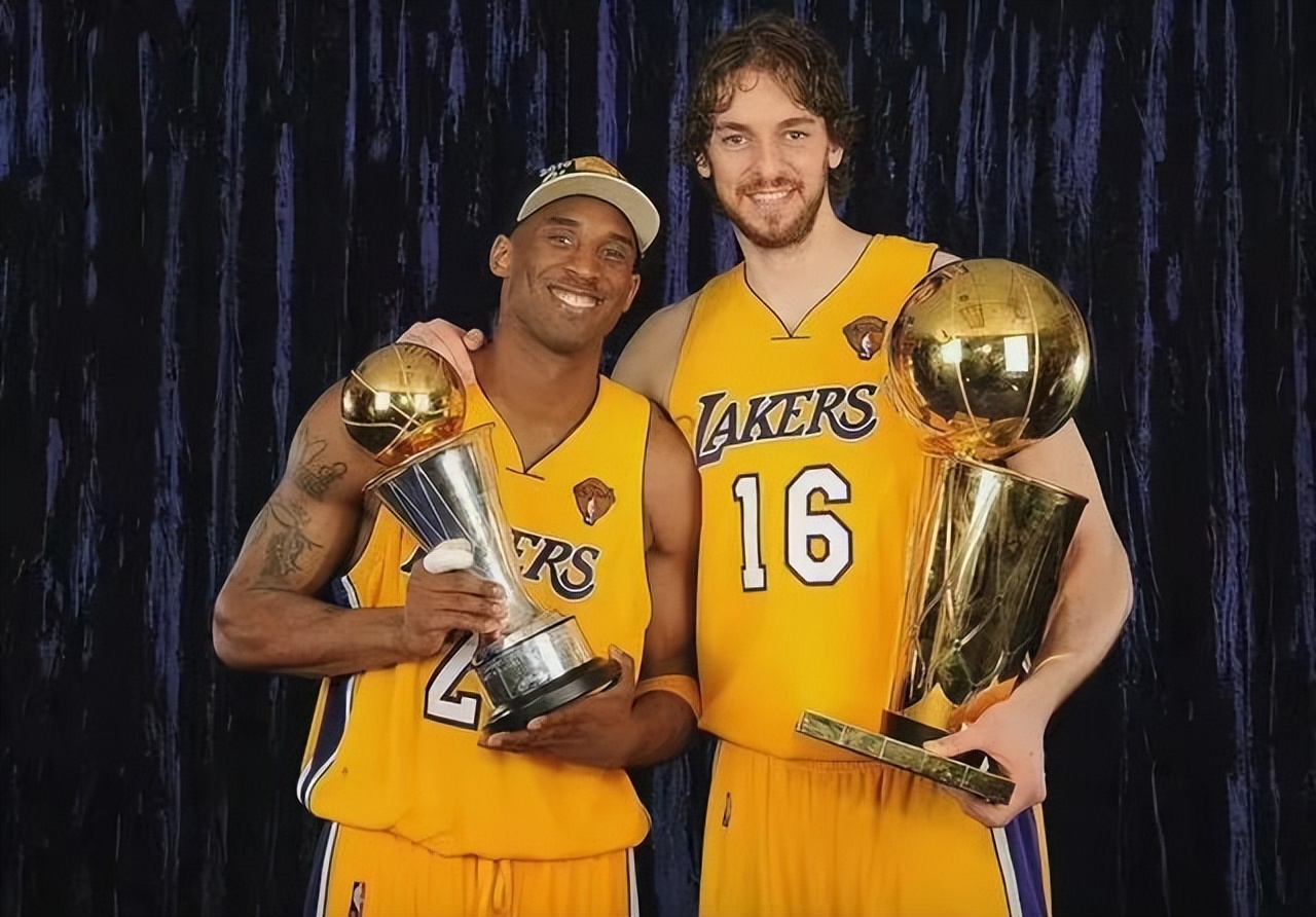 08年凯尔特人夺冠，皮尔斯21+4+6，那么加内特雷阿伦什么表现？