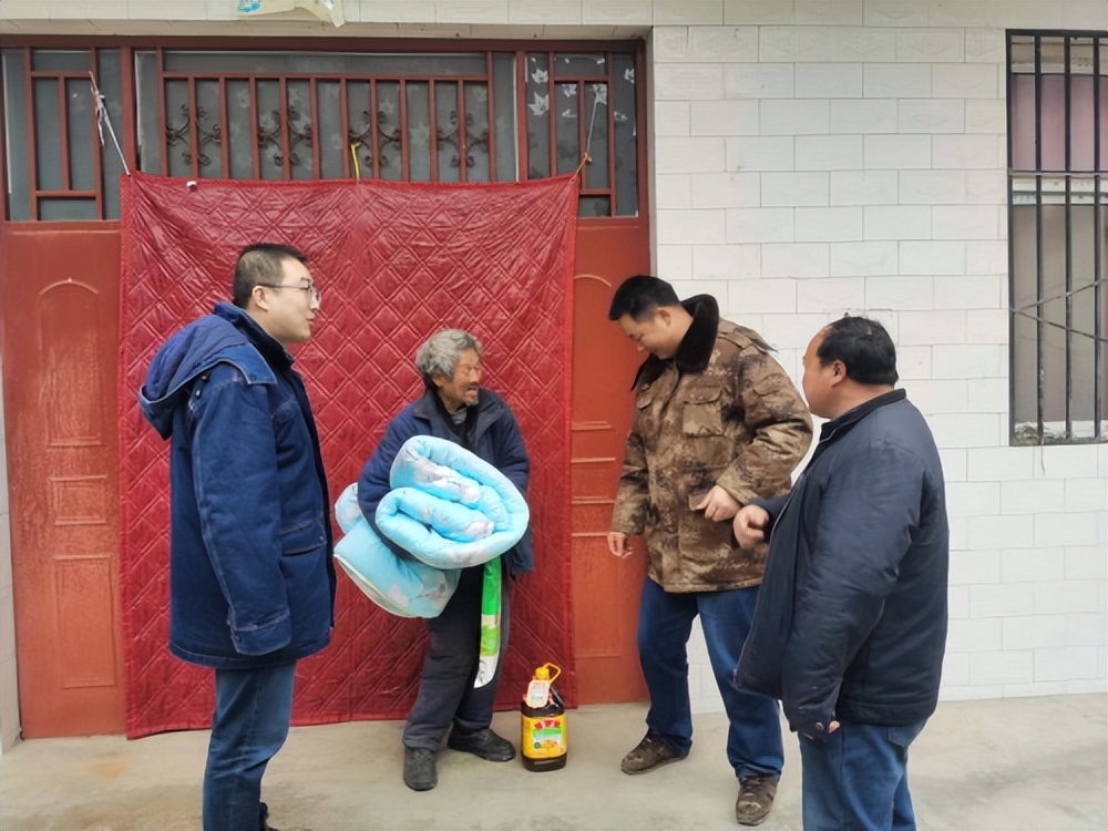 国网凤县供电公司：麝过青山草木香——国网凤县公司驻留凤关镇沙江寺村工作队乡村振兴工作手记