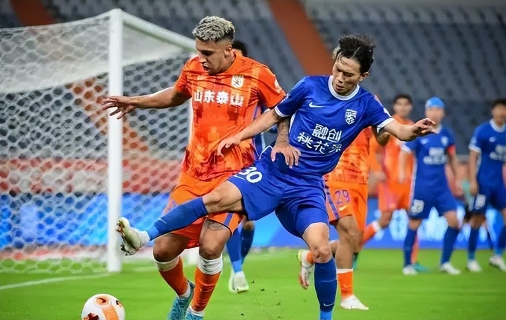 中超积分榜三镇对泰山,中超第十一轮武汉三镇对山东泰山