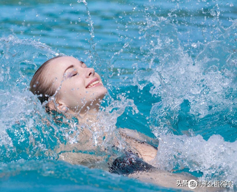 室外游泳装备大攻略,夏日海边休闲度假露天泳池