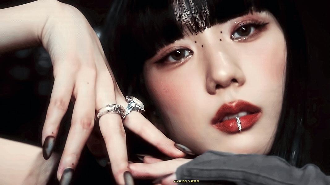 blackpink最新回归妆容,blackpink伤痕妆被神颜惊艳到了