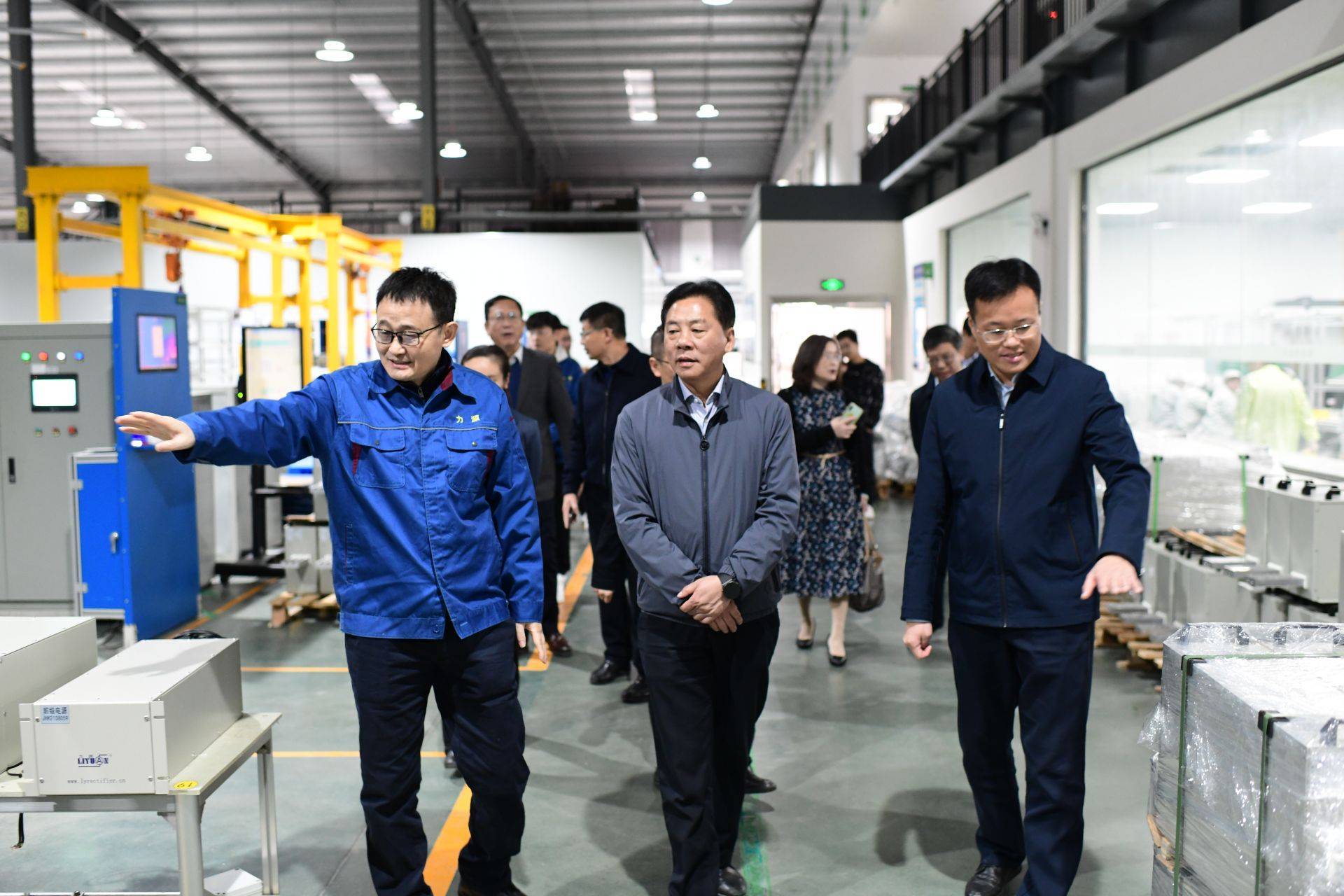 返乡创业要厚植为民情怀,返乡创业谋发展致富不忘众乡邻