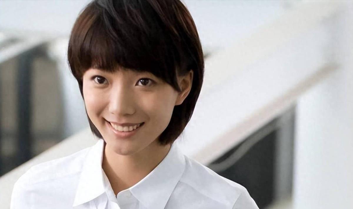 王珞丹丑小鸭的逆袭,王珞丹为什么能东山再起